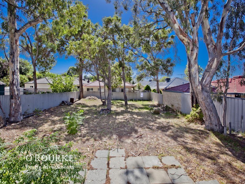 128 Holbeck Street, Doubleview WA 6018