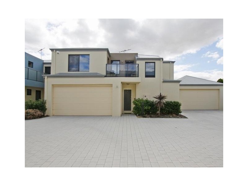 3/118 Huntriss Road, Karrinyup WA 6018