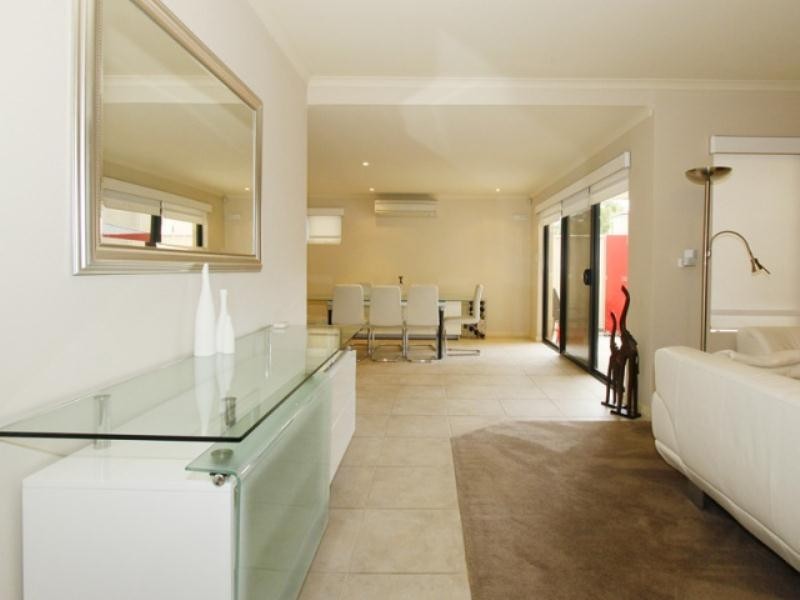 3/118 Huntriss Road, Karrinyup WA 6018