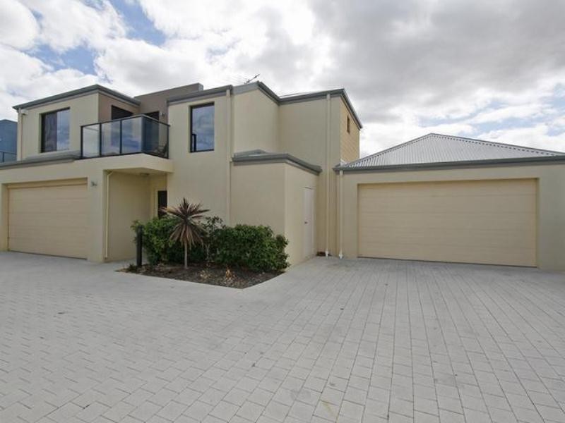 3/118 Huntriss Road, Karrinyup WA 6018