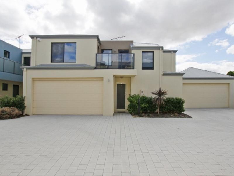 3/118 Huntriss Road, Karrinyup WA 6018