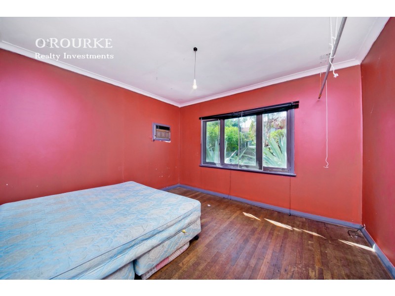 35 Oxcliffe Road, Doubleview WA 6018