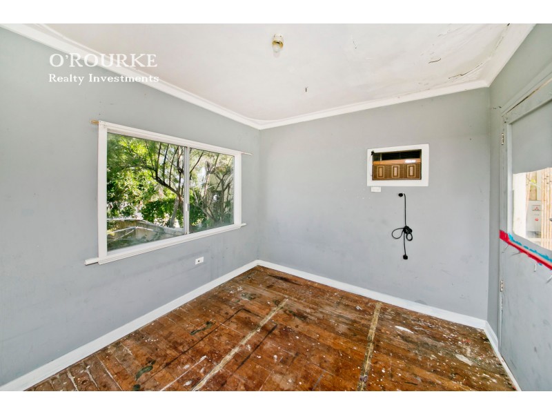 35 Oxcliffe Road, Doubleview WA 6018