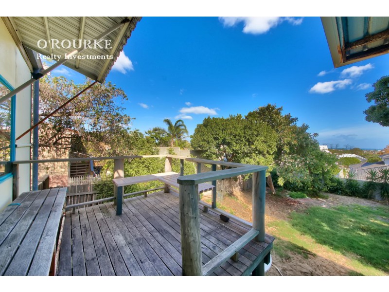 35 Oxcliffe Road, Doubleview WA 6018