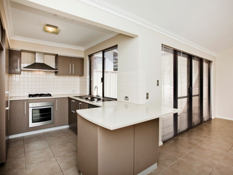 3/217 Ravenscar Street, Doubleview WA 6018