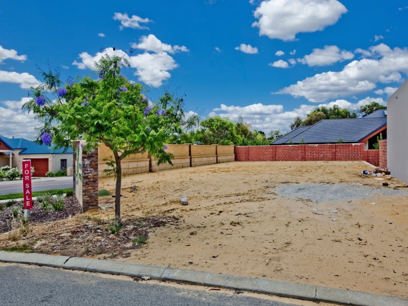 1 spiderlily mews, Karrinyup WA 6018