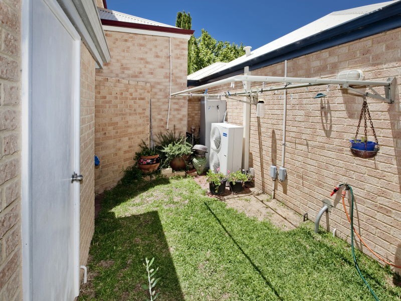 63 Regents Park Road, Joondalup WA 6027