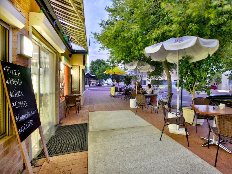 63 Regents Park Road, Joondalup WA 6027