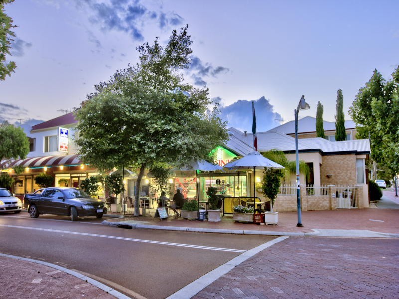 63 Regents Park Rd, Joondalup WA 6027