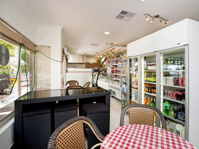 63 Regents Park Rd, Joondalup WA 6027