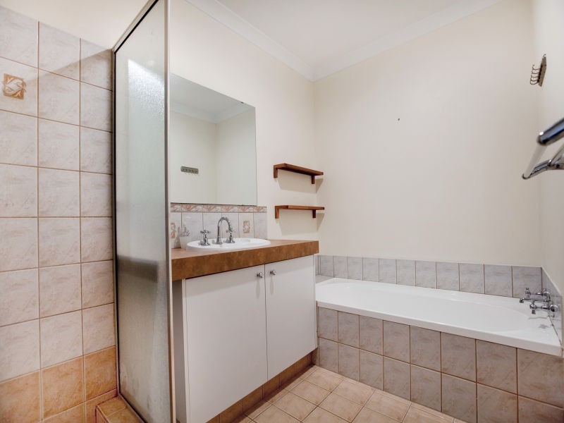 63 Regents Park Rd, Joondalup WA 6027