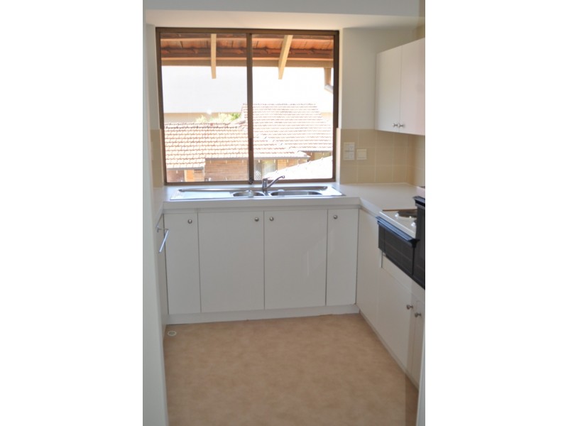 142/52 Liege Street, Woodlands WA 6018