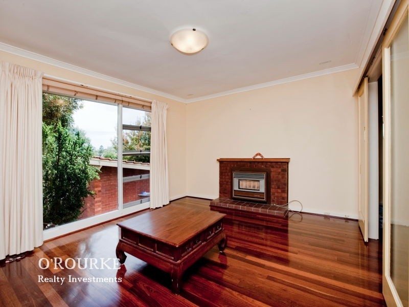 6 Cooba Place, Duncraig WA 6023
