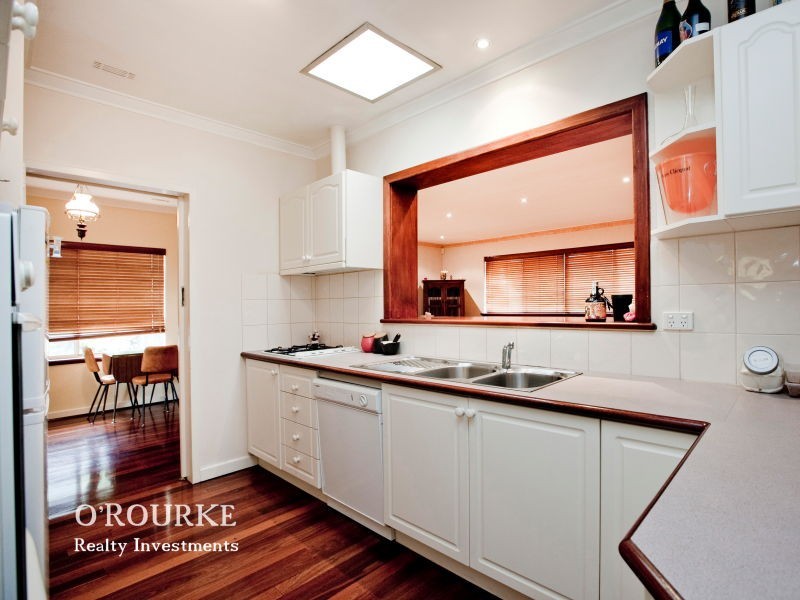 6 Cooba Place, Duncraig WA 6023