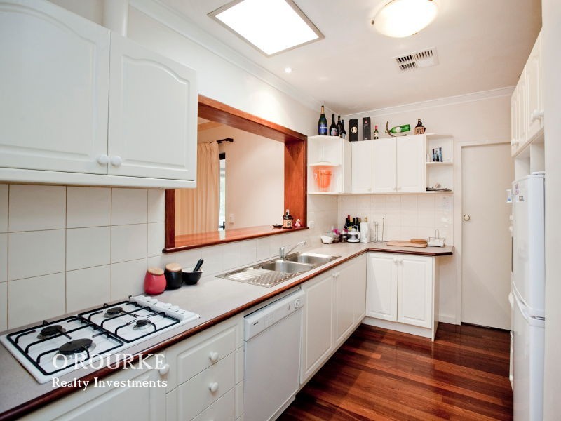 6 Cooba Place, Duncraig WA 6023