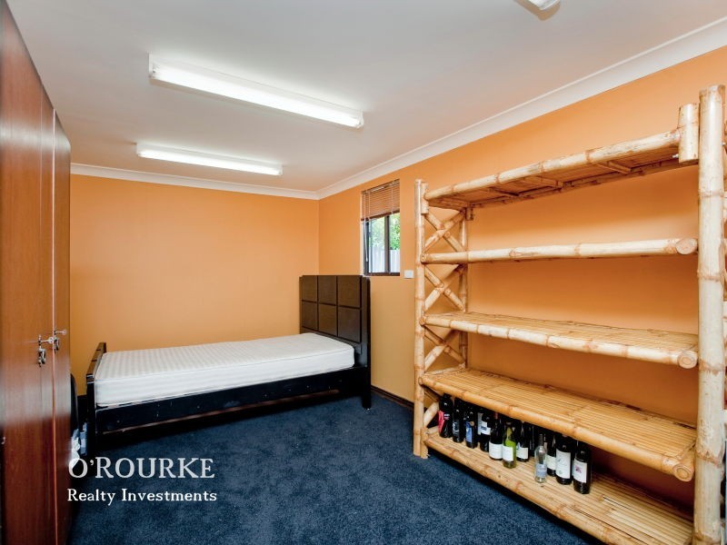 6 Cooba Place, Duncraig WA 6023