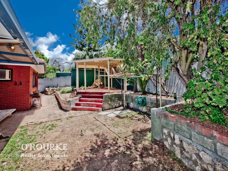 6 Cooba Place, Duncraig WA 6023