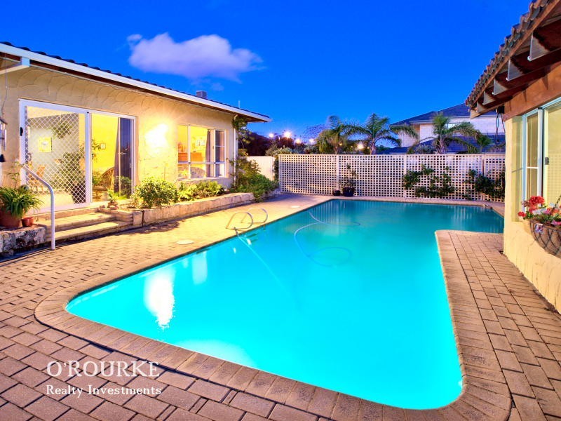 131 Hale Road, Wembley Downs WA 6019