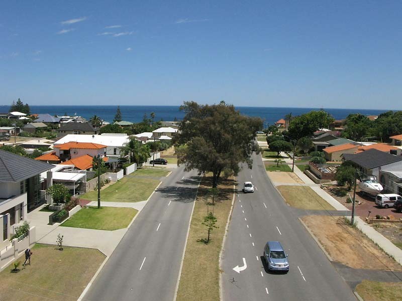 34 Karrinyup Road, Trigg WA 6029