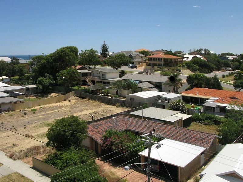 34 Karrinyup Road, Trigg WA 6029