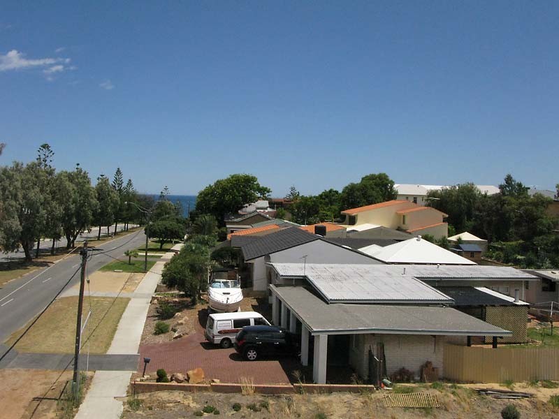 34 Karrinyup Road, Trigg WA 6029