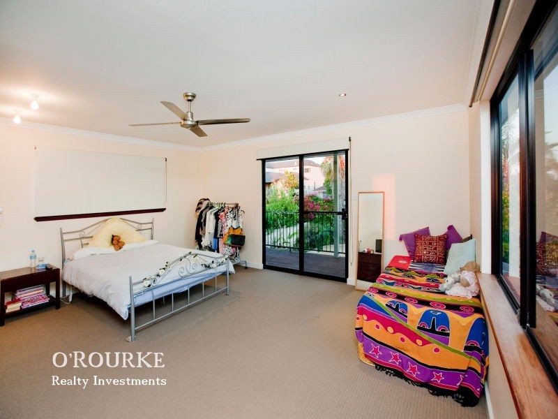 54 Queenscliffe Road, Doubleview WA 6018