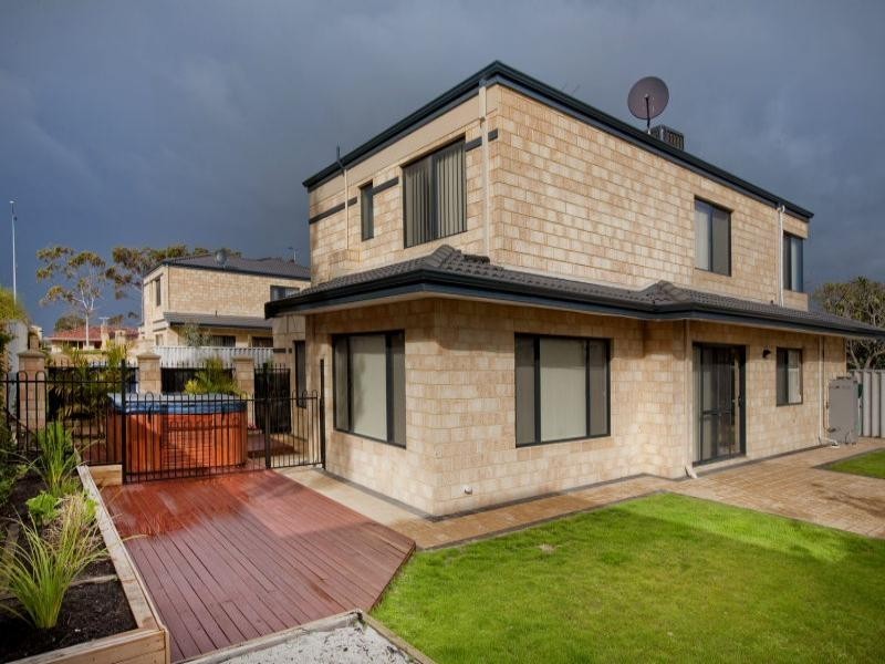 134 b Hale Road, Wembley Downs WA 6019