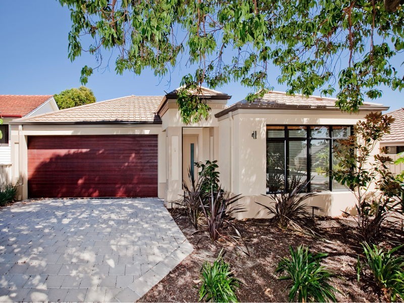 219 Ravenscar Street, Doubleview WA 6018