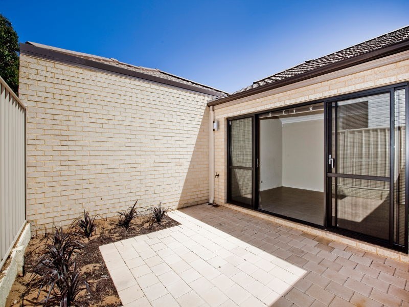 219 Ravenscar Street, Doubleview WA 6018