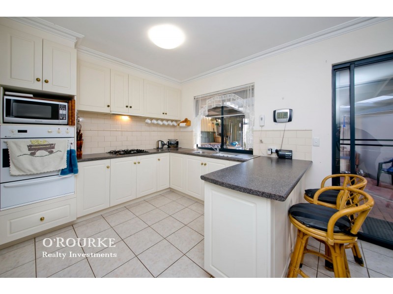 251 Woodside Street, Doubleview WA 6018