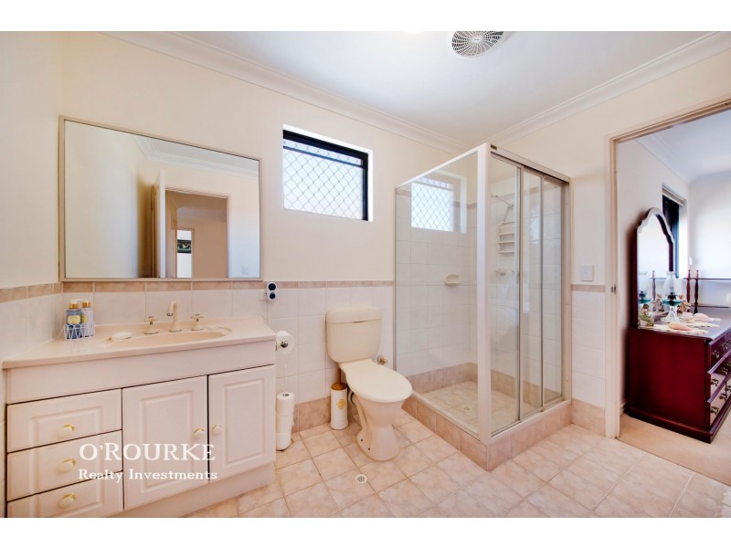 251 Woodside Street, Doubleview WA 6018