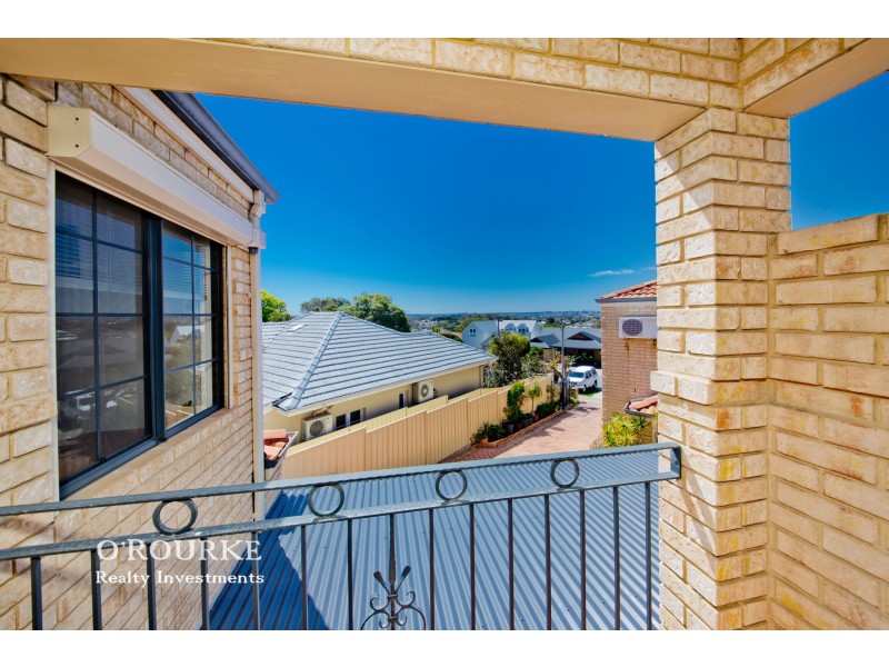 251 Woodside Street, Doubleview WA 6018