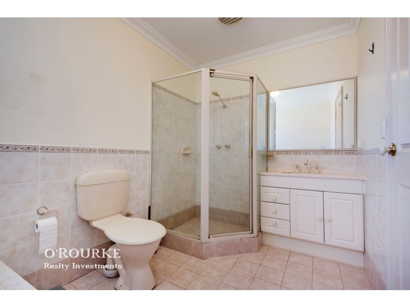 251 Woodside Street, Doubleview WA 6018