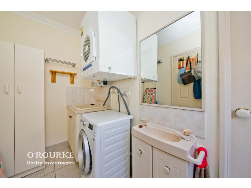 251 Woodside Street, Doubleview WA 6018