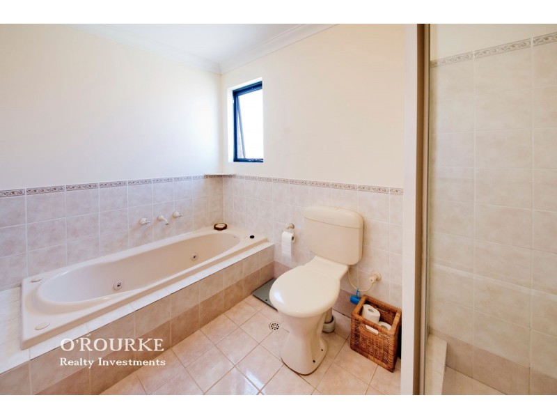 251 Woodside Street, Doubleview WA 6018