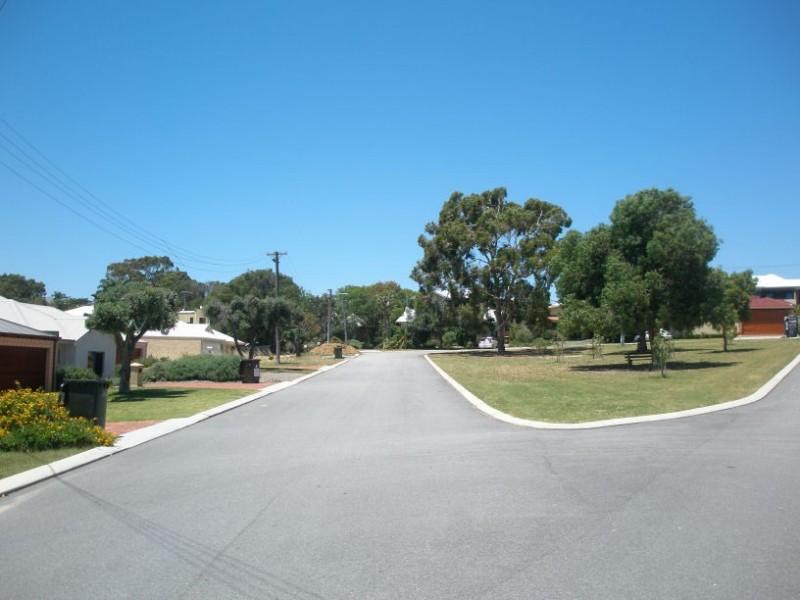 7 Crabbe Place, Karrinyup WA 6018