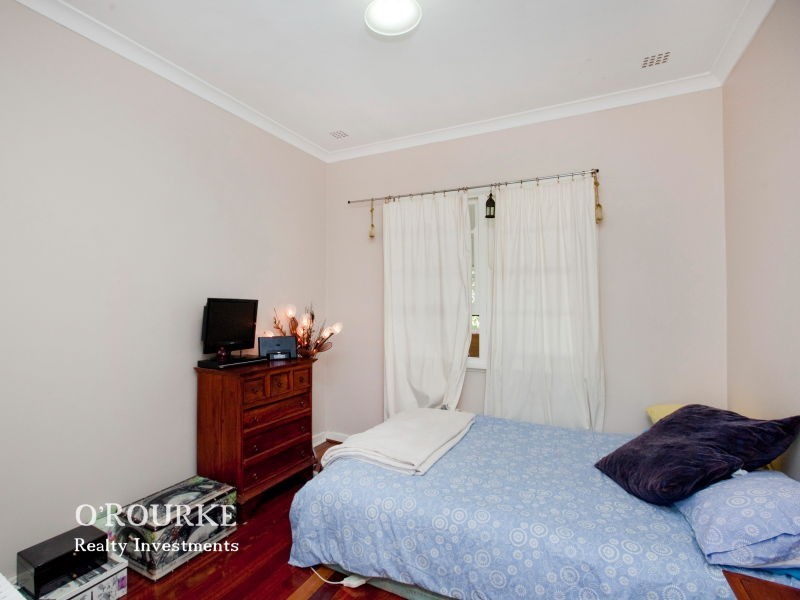 125 Herbert Street, Doubleview WA 6018