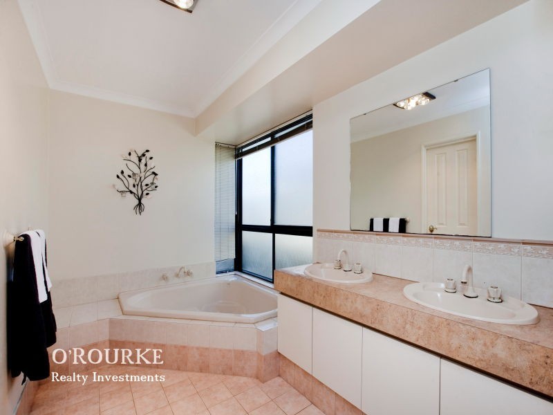 8 Jodrell Road, Gwelup WA 6018