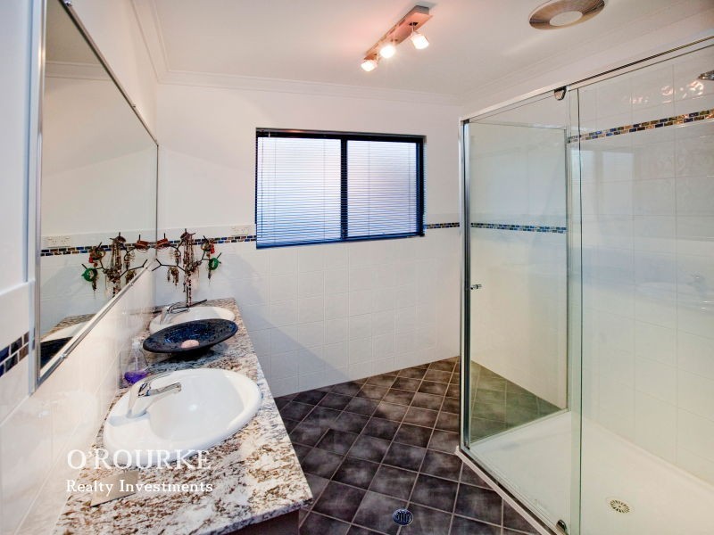 54 Queenscliffe Road, Doubleview WA 6018