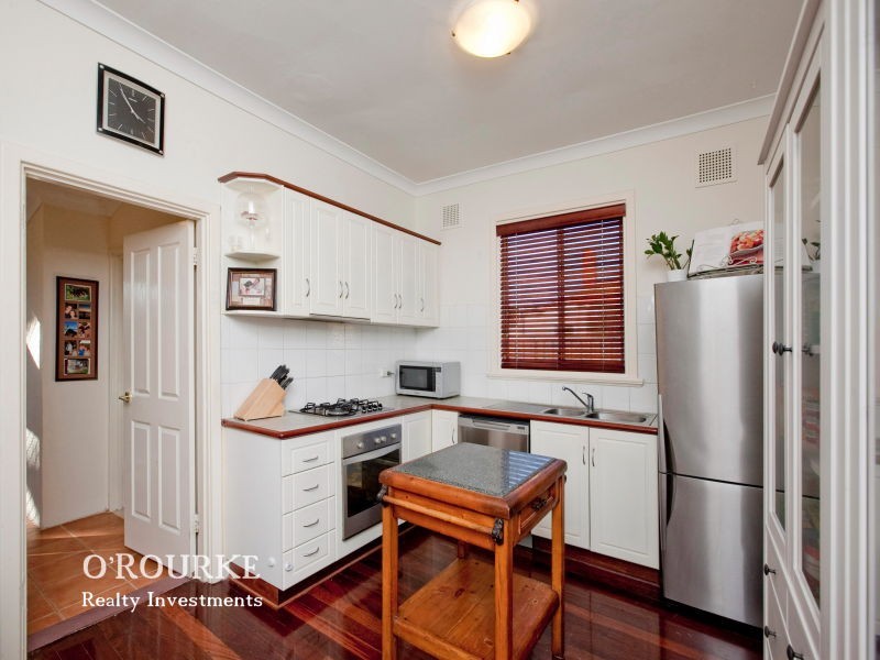 132 Herbert Street, Doubleview WA 6018