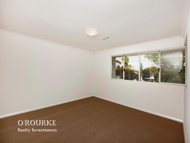 126 a Alice St, Doubleview WA 6018