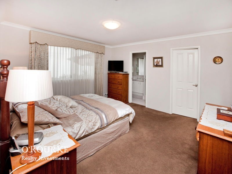 76 Grand Promenade, Karrinyup WA 6018