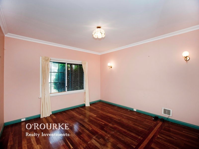 248 Holbeck Street, Doubleview WA 6018
