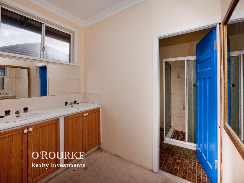 248 Holbeck Street, Doubleview WA 6018