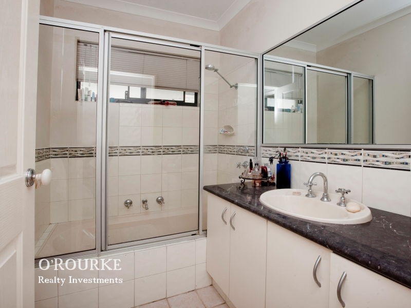 13c Decima Street, Innaloo WA 6018