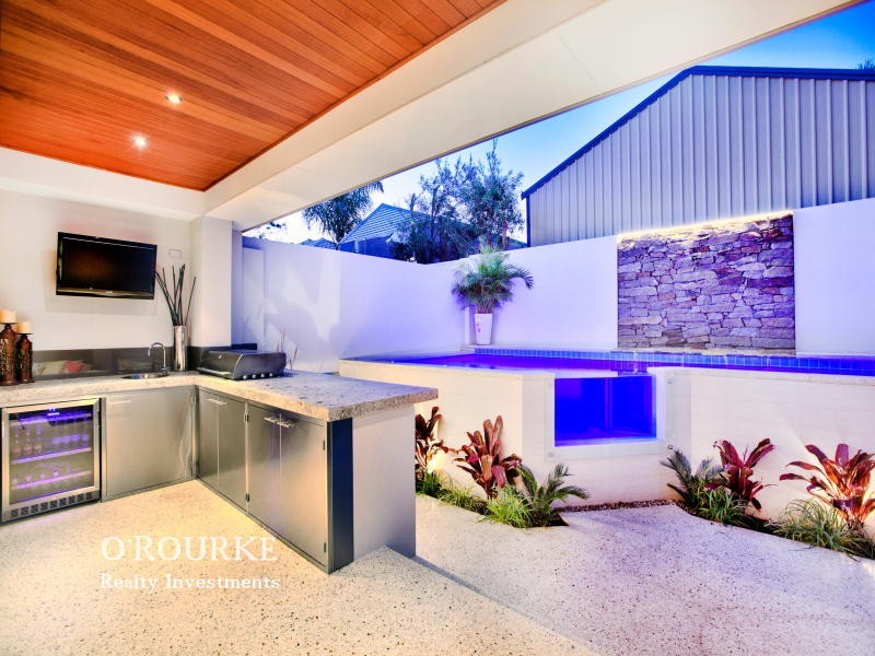 3a Bartlett Crescent, Karrinyup WA 6018