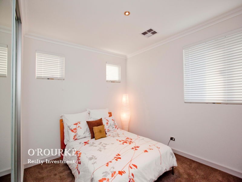 3a Bartlett Crescent, Karrinyup WA 6018
