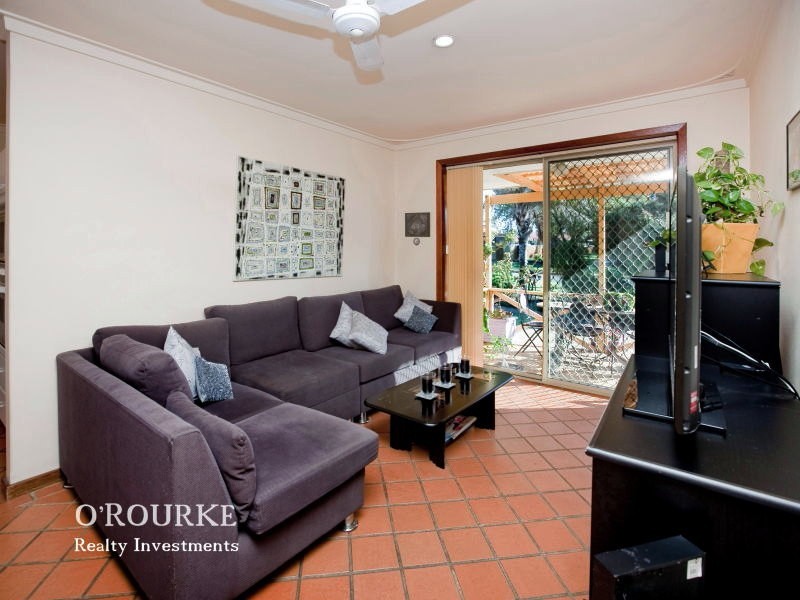 72 a Wilkie Street, Stirling WA 6021