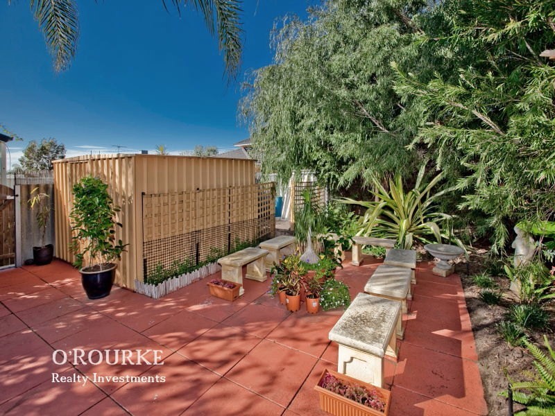 72 a Wilkie Street, Stirling WA 6021