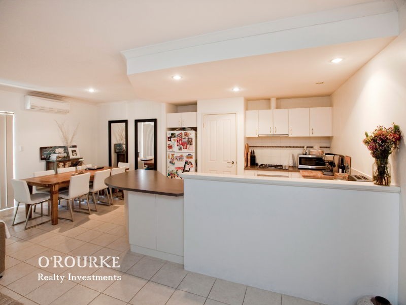 24 b Halley Street, Innaloo WA 6018